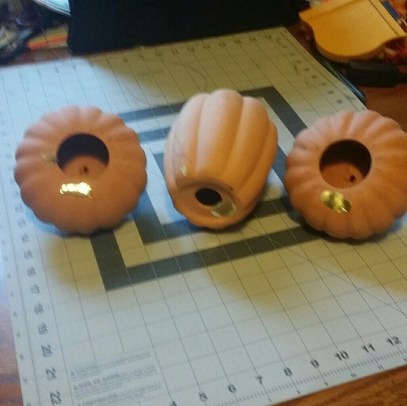 3 pumpkins - Picture 2 of 3